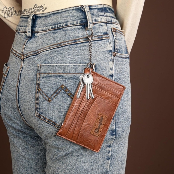 Wrangler Brown RFID Blocking Wallet - Picture 6 of 7